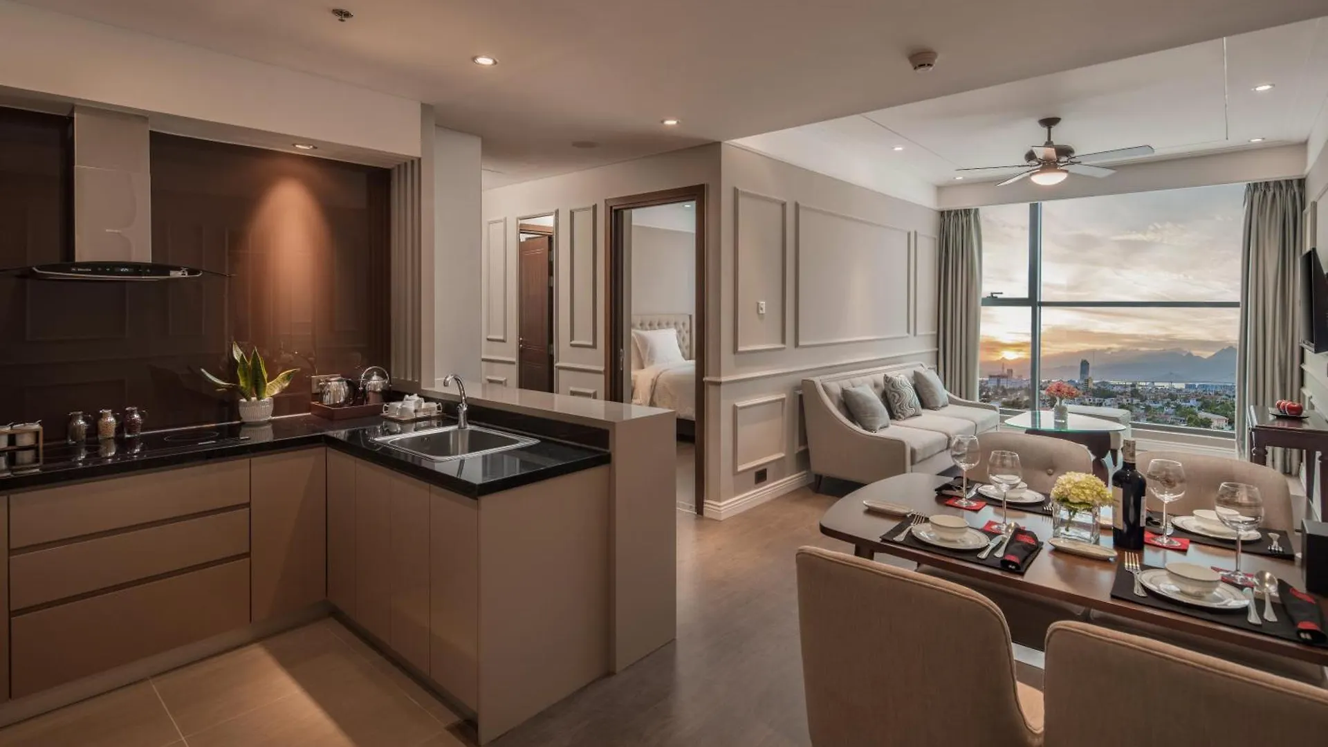 Luxury Apartment With Ocean View - 1 Minute To Beach Da Nang