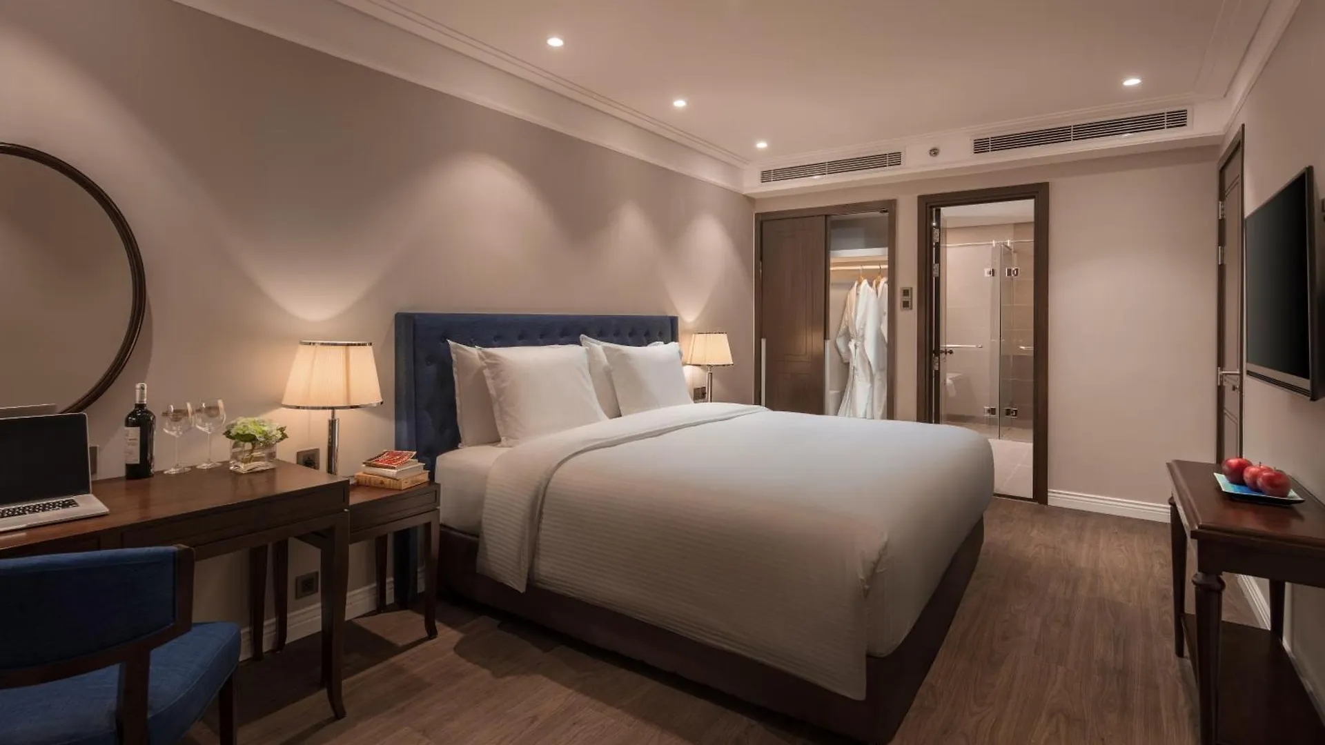 Luxury Apartment With Ocean View - 1 Minute To Beach Da Nang