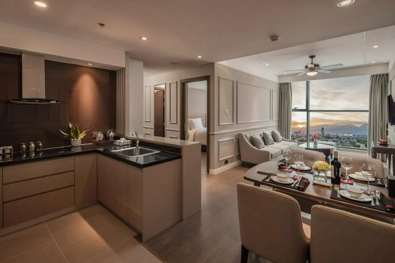 Luxury Apartment With Ocean View - 1 Minute To Beach Da Nang