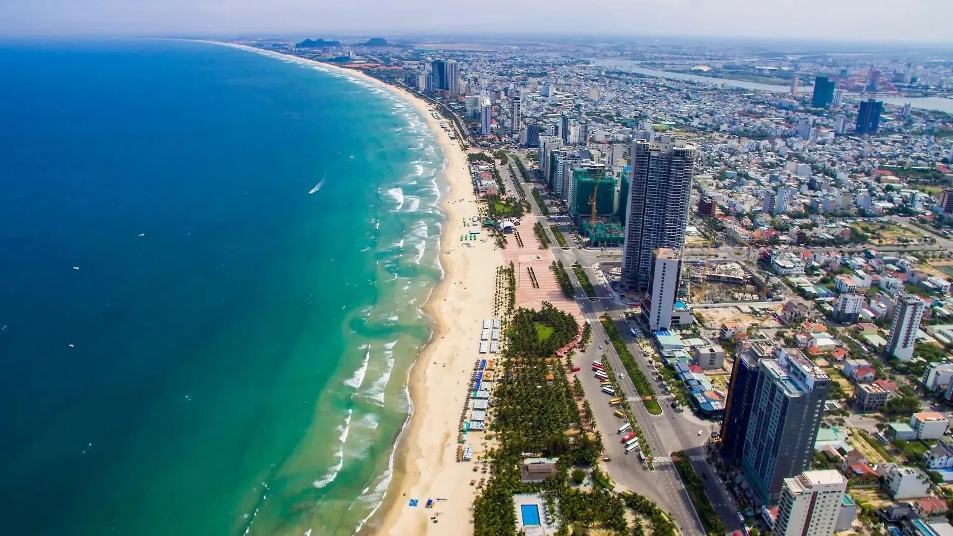 Luxury Apartment With Ocean View - 1 Minute To Beach Da Nang